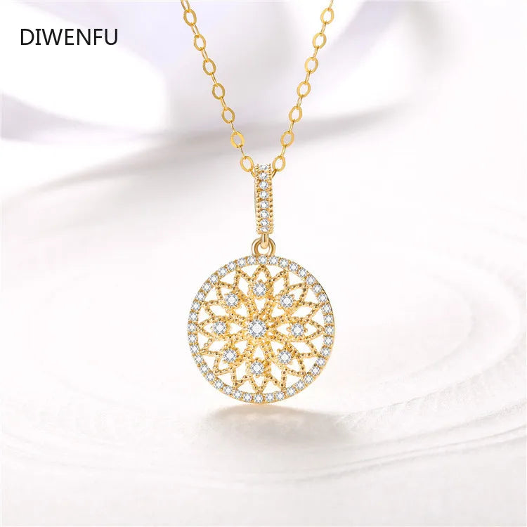 18K Yellow Gold Diamond Pendant Necklace